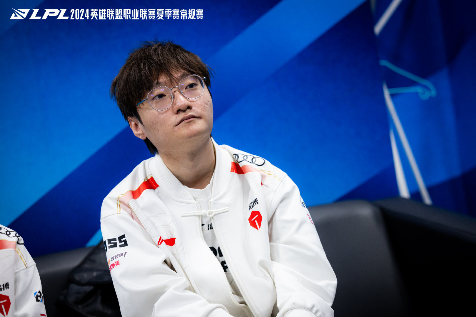 关于Scout连续五场比赛得分超过连败，FPX冲击纪录！的信息